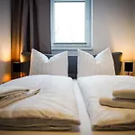 Gebirgsresort - Ferienwohnung Schanzenblick